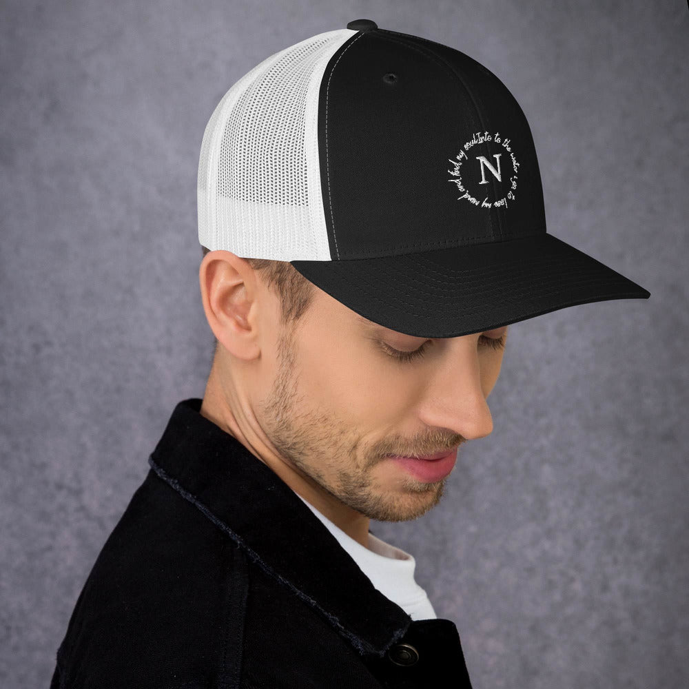 N Trucker snapback