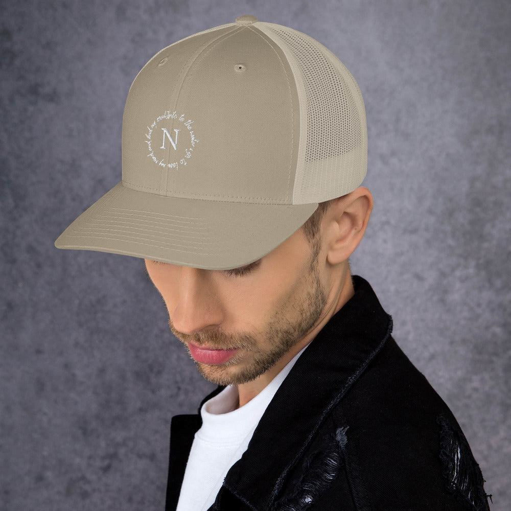 N Trucker snapback