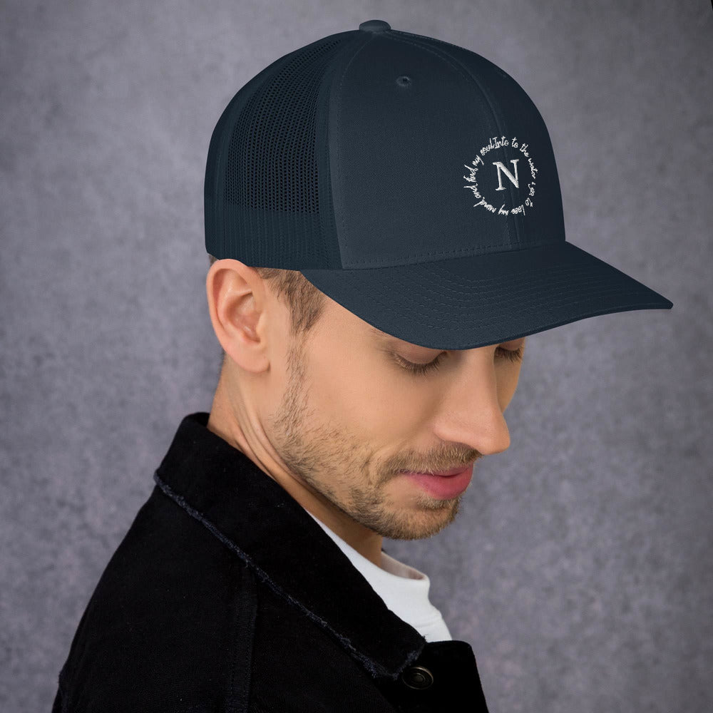 N Trucker snapback